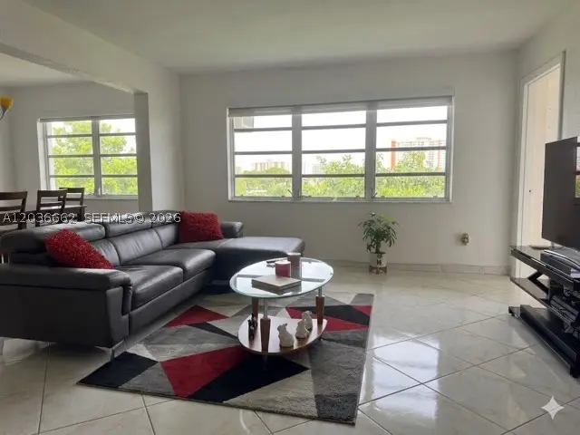 1530 NE 191st St #305, Miami, FL 33179 - #2