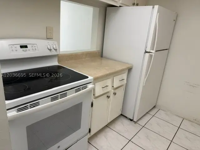 14221 N Kendall Dr #211C, Miami, FL 33186 - #1