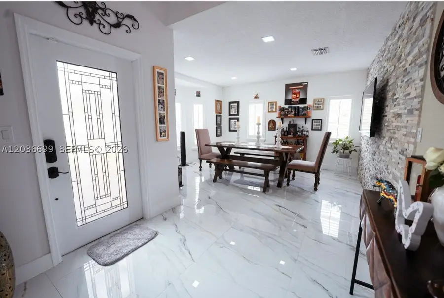 1935 NE 35th Ave, Homestead, FL 33033 - #3