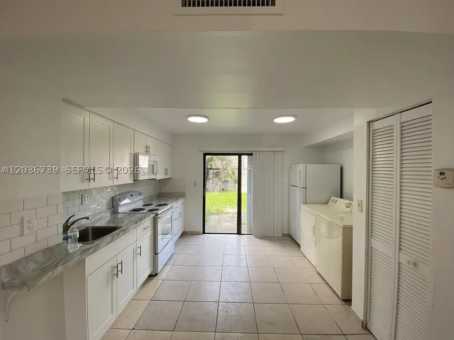 1813 SW 107th Ave #2402, Miami, FL 33165 - #2