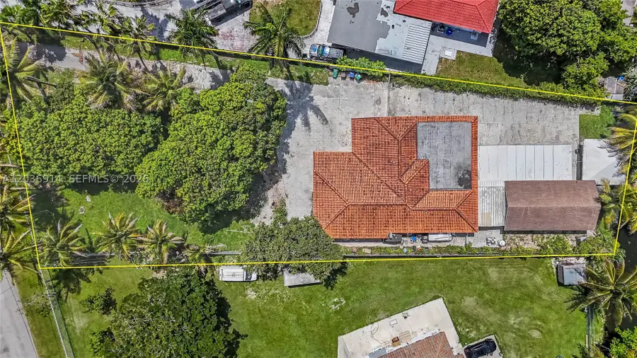 Address Withheld By Seller, Miami, FL 33167 - #2