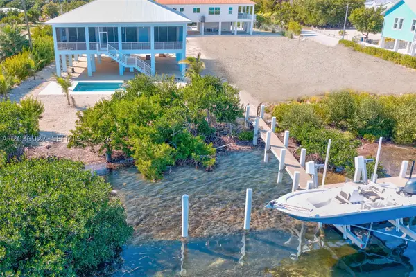 30995 Watson Blvd, Big Pine, FL 33043