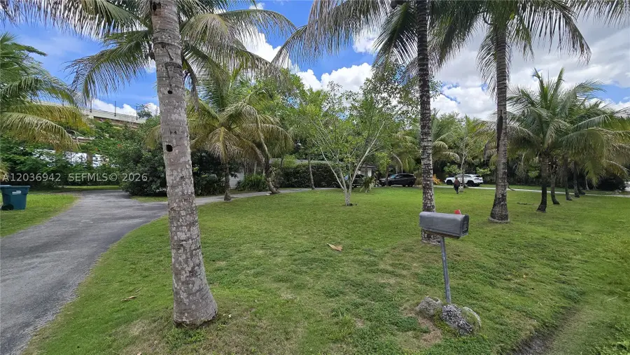 8603 SW 68th St Rd, Miami, FL 33143 - #3