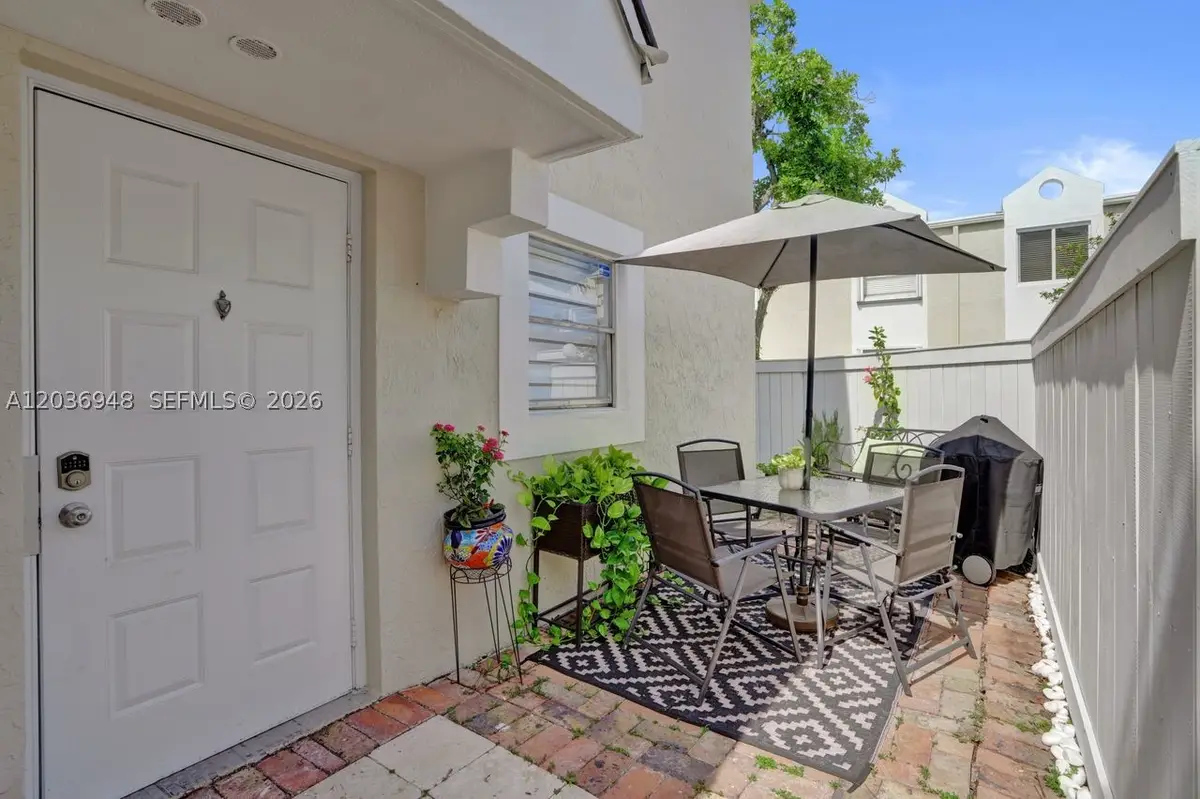 4555 SW 68th Ct Cir #111, Miami, FL 33155 - #1