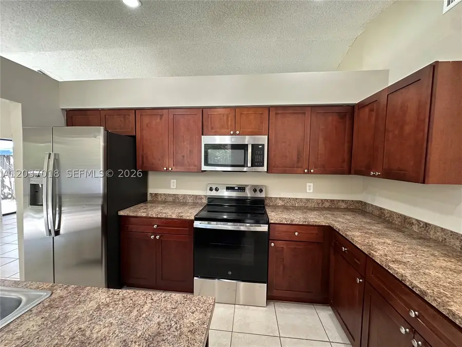 7195 NW 5th Ave, Boca Raton, FL 33487 - #2