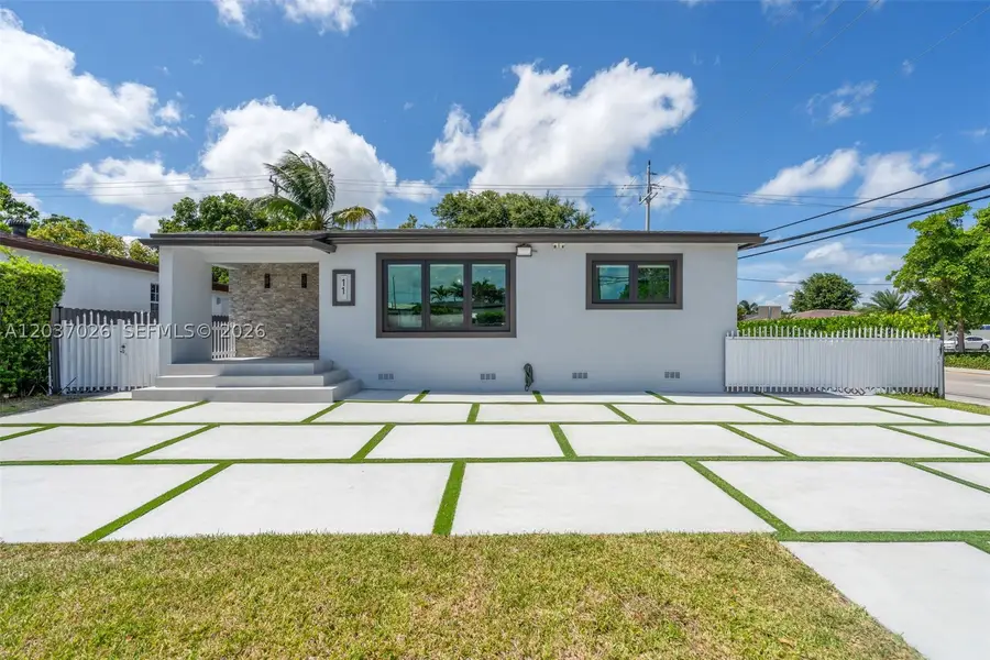 11 W 59th St, Hialeah, FL 33012 - #2