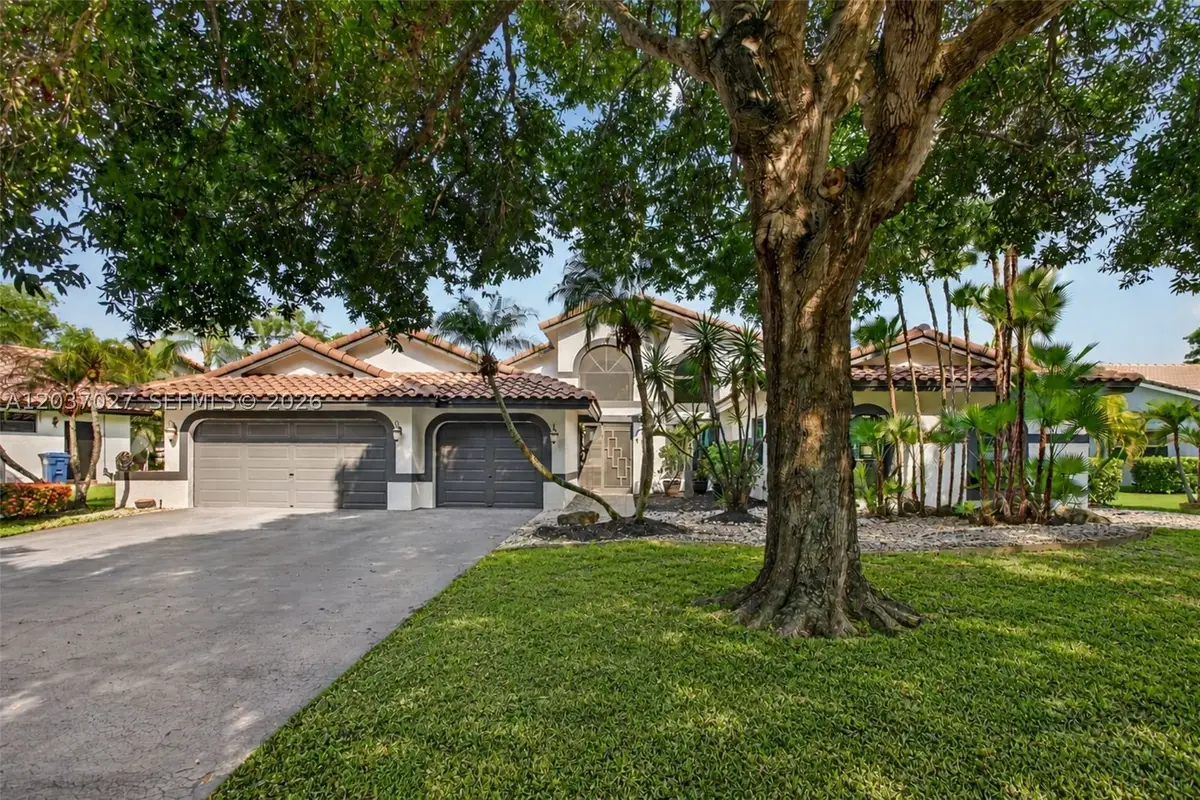 5366 NW 85th Ave, Coral Springs, FL 33067 - #1