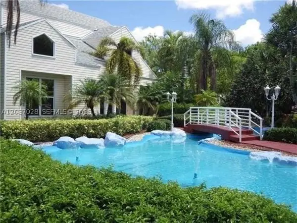 3473 NW 44th St #103, Oakland Park, FL 33309