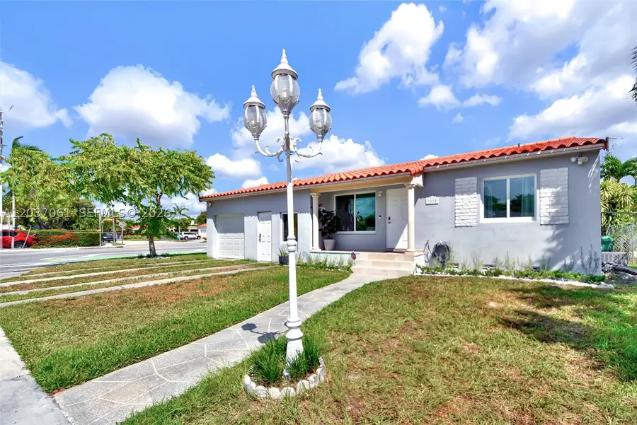 2195 SW 25th Ter, Miami, FL 33133 - #2