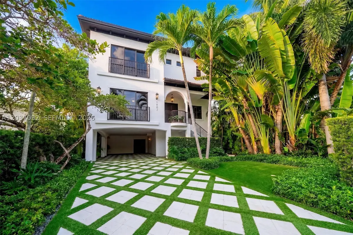 1803 S Bayshore Ln, Miami, FL 33133 - #1