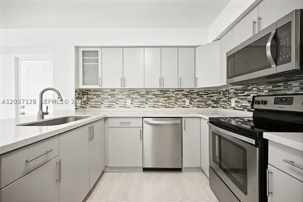 4420 NW 107th Ave #107, Doral, FL 33178