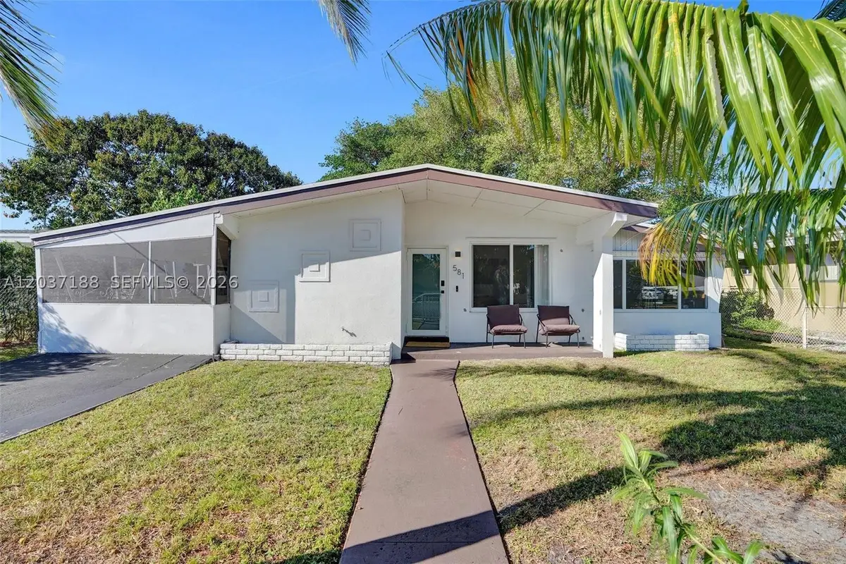 581 NE 175th Ter, North Miami Beach, FL 33162 - #1