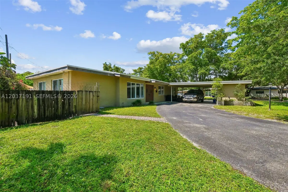 401 S 57th Ter, Hollywood, FL 33023 - #1