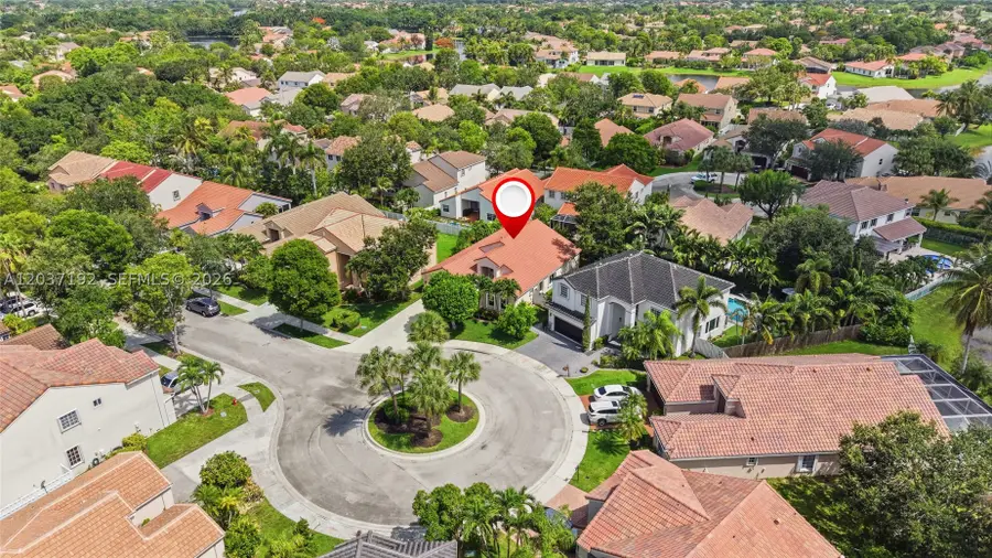 110 Cameron Ct, Weston, FL 33326 - #3