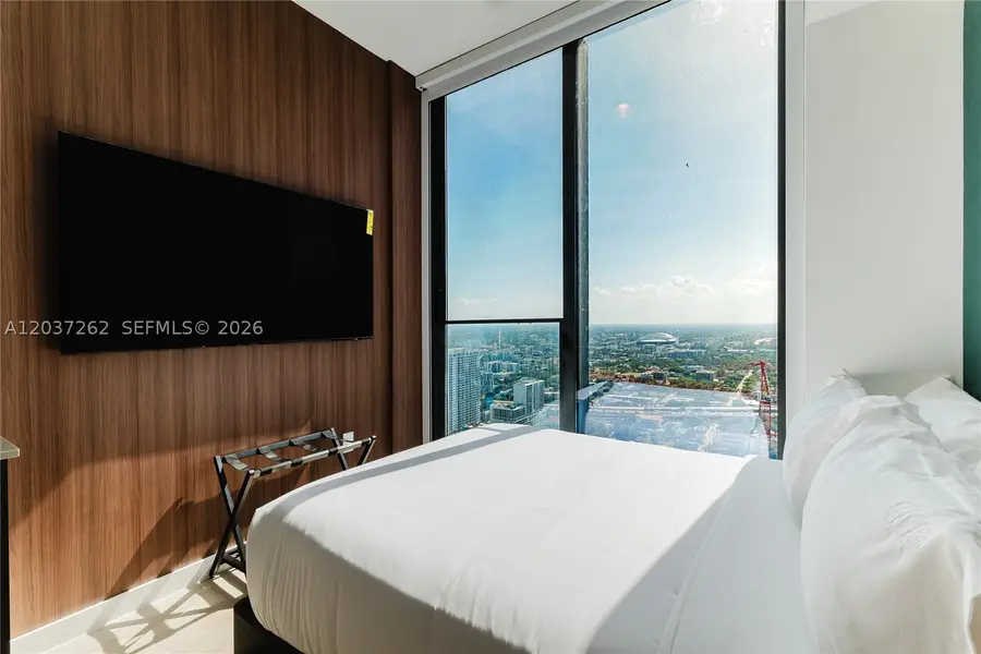 20 NE 11th St #4807B, Miami, FL 33132 - #2