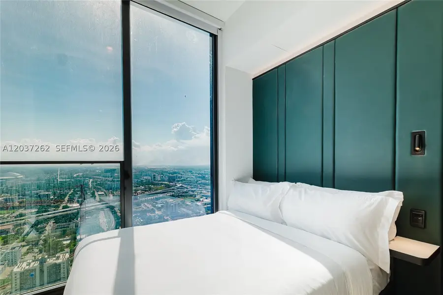 20 NE 11th St #4807B, Miami, FL 33132 - #3