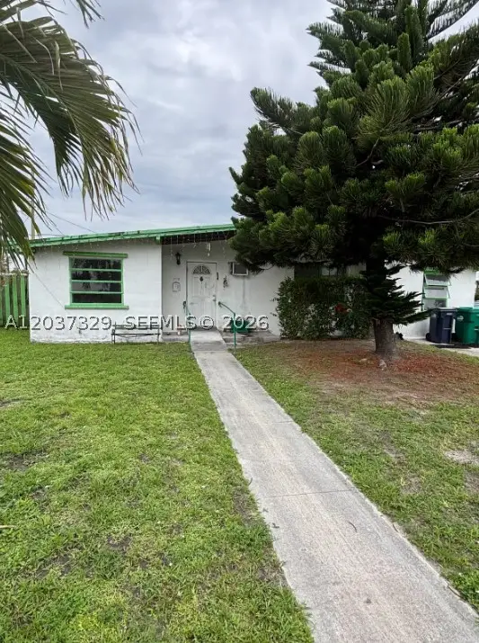 11410 SW 44th St, Miami, FL 33165 - #3