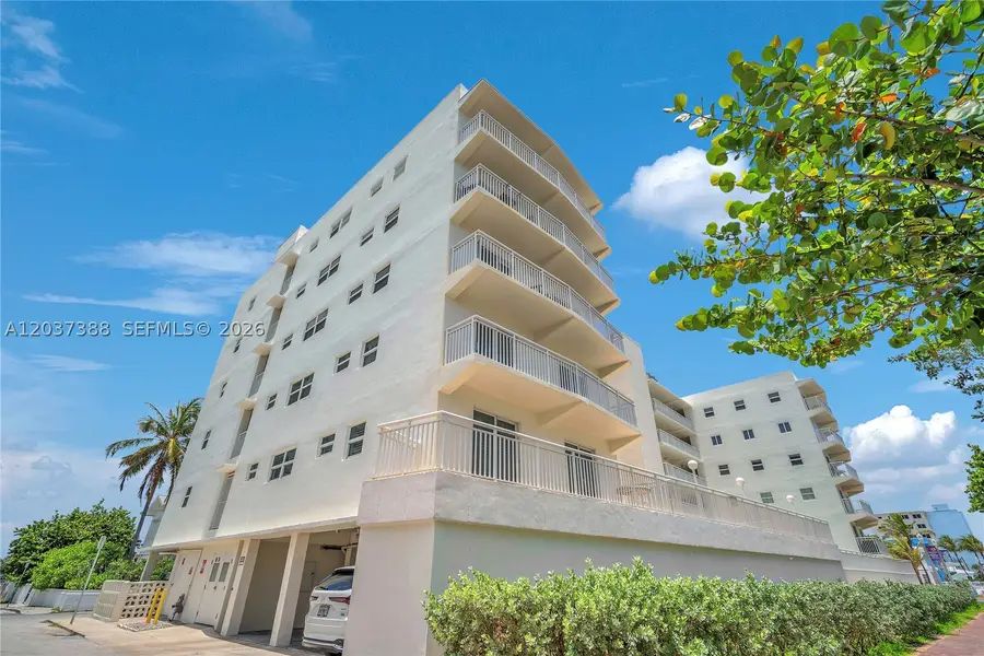 901 S Surf Rd #506, Hollywood, FL 33019 - #2