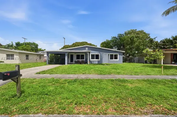 3821 NW 4th Pl, Lauderhill, FL 33311