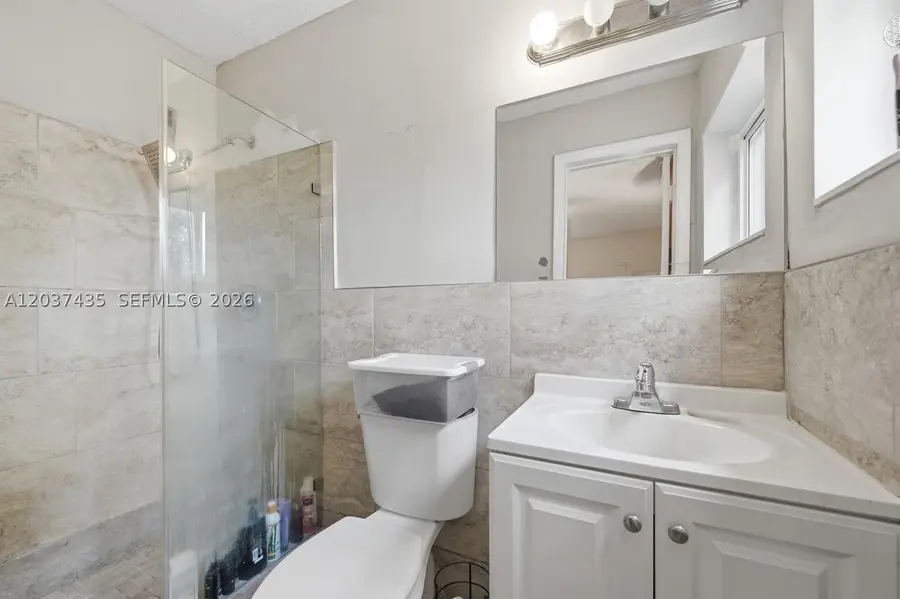 3821 NW 4th Pl, Lauderhill, FL 33311 - #2
