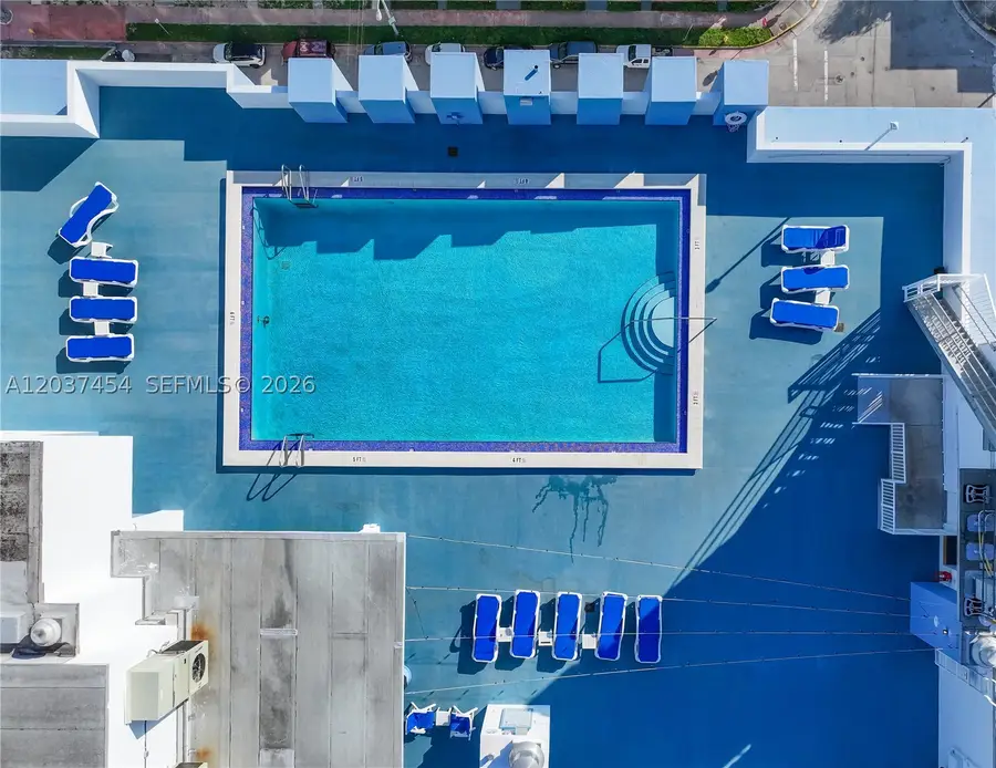 401 69th St #313, Miami Beach, FL 33141 - #3
