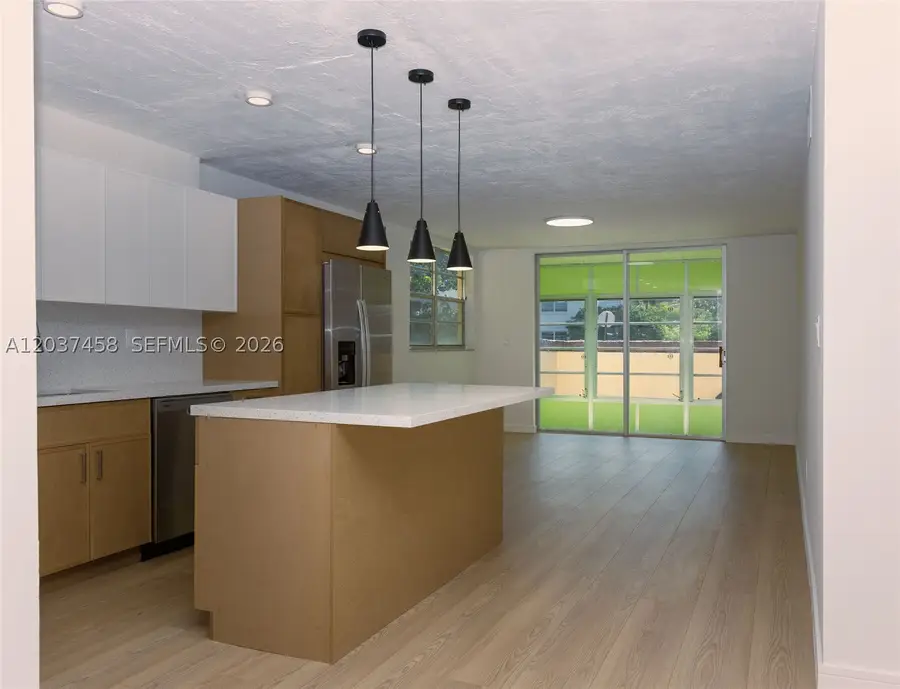 7300 NW 17th St #112, Plantation, FL 33313 - #3