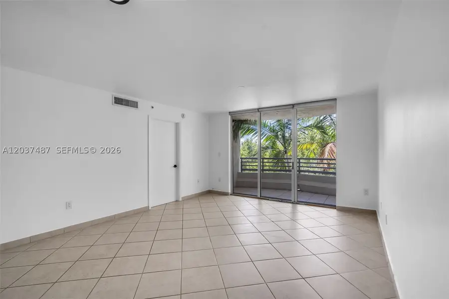 1401 Bay Rd #409, Miami Beach, FL 33139 - #3