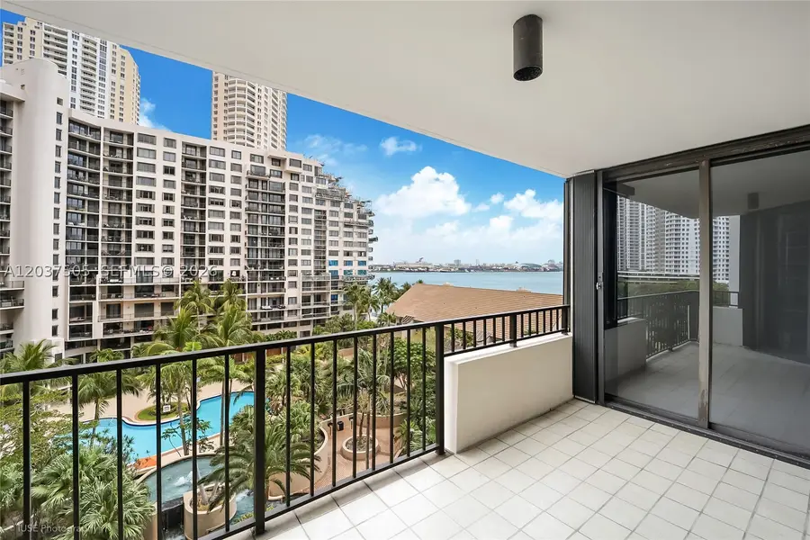 520 Brickell Key Dr #A802, Miami, FL 33131 - #3