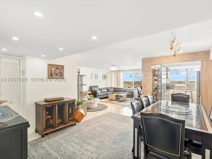 18071 Biscayne Blvd #1401, Aventura, FL 33160 - #2