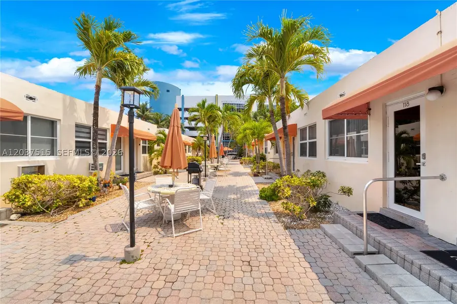 336 Arthur St #118, Hollywood, FL 33019 - #2