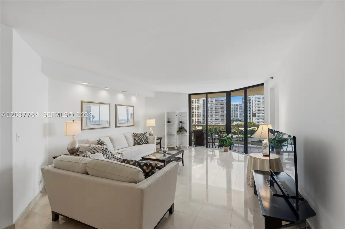 20191 E Country Club Dr #803, Aventura, FL 33180 - #1