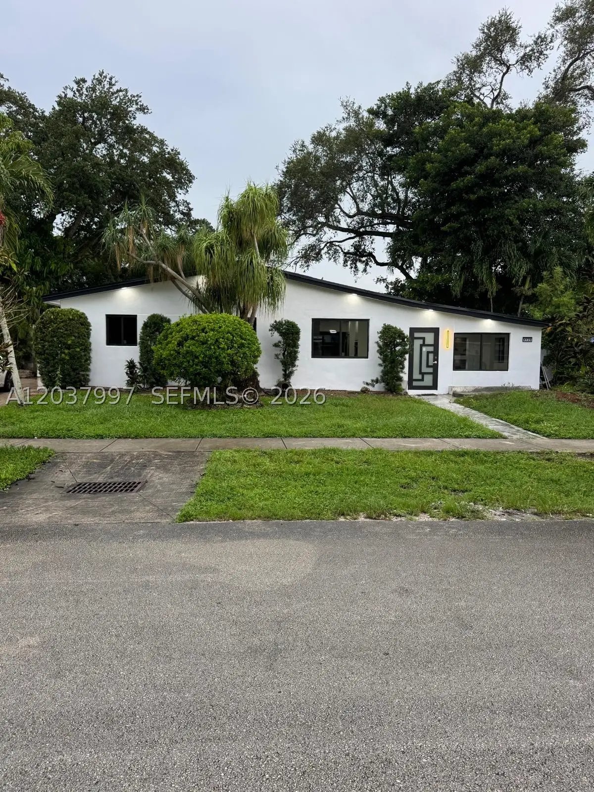 4120 SW 31st Dr, West Park, FL 33023 - #1