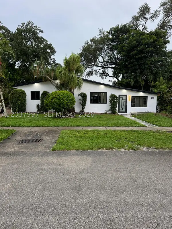 4120 SW 31st Dr, West Park, FL 33023