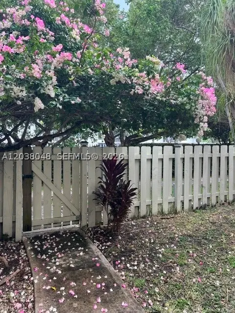 1701 NE 115th St #1A, Miami, FL 33181 - #2
