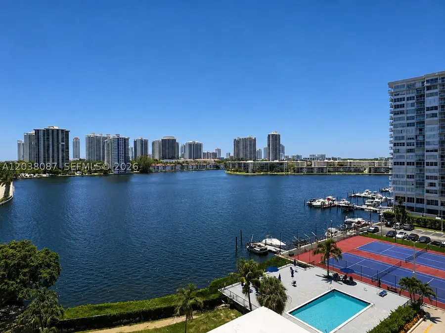 2780 NE 183rd St #810, Aventura, FL 33160 - #2