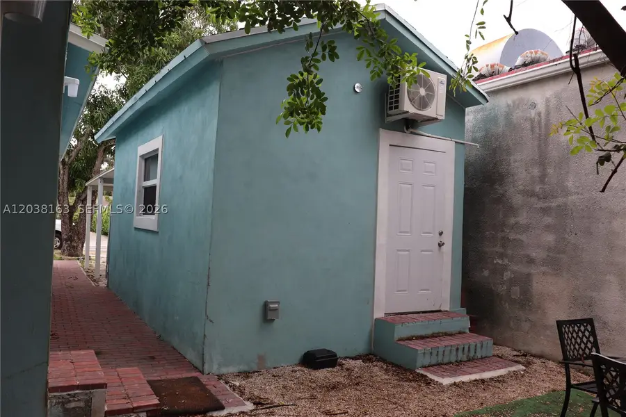 214 SW 2nd Ter, Dania Beach, FL 33004 - #2