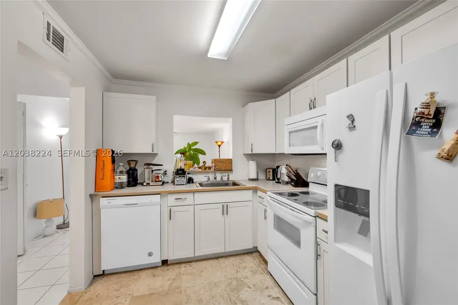 1020 Meridian Ave #715, Miami Beach, FL 33139 - #2