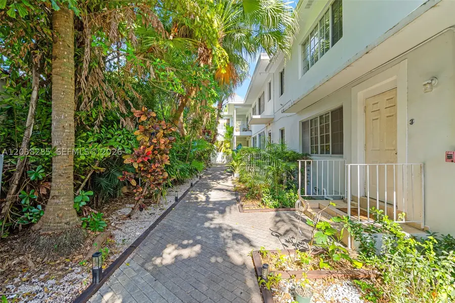 840 Lenox Ave #3, Miami Beach, FL 33139 - #2