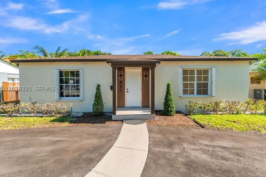 831 NE 128th St, North Miami, FL 33161 - #2