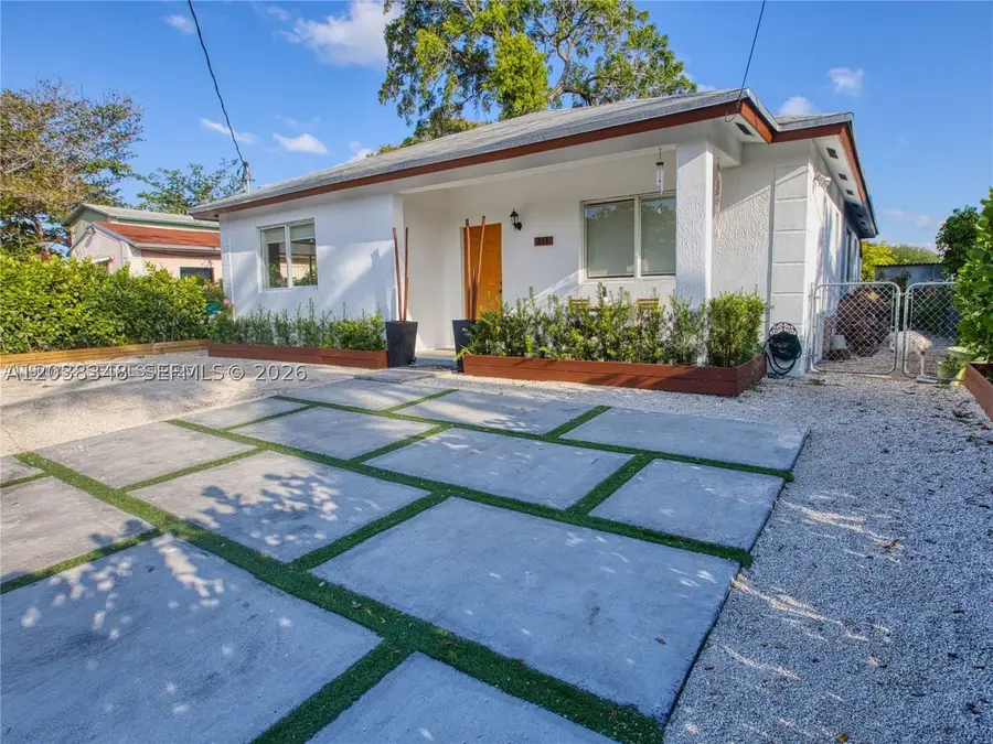 311 NW 95th St, Miami, FL 33150 - #2