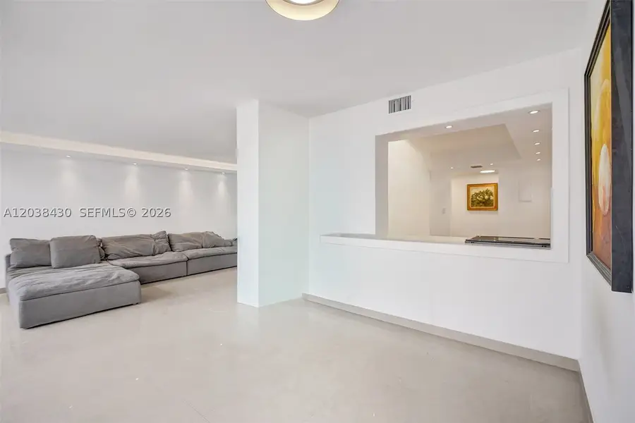 400 Leslie Dr #1022, Hallandale Beach, FL 33009 - #3