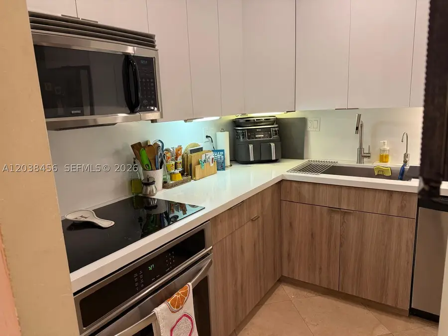 7483 SW 82nd St #A206, Miami, FL 33143 - #2
