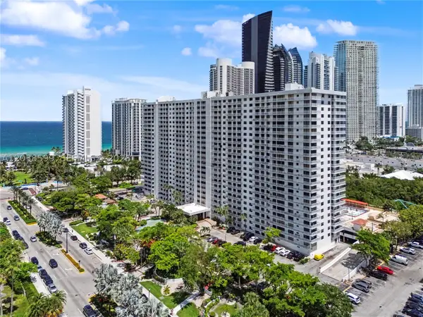 210 174th St #M18, Sunny Isles Beach, FL 33160