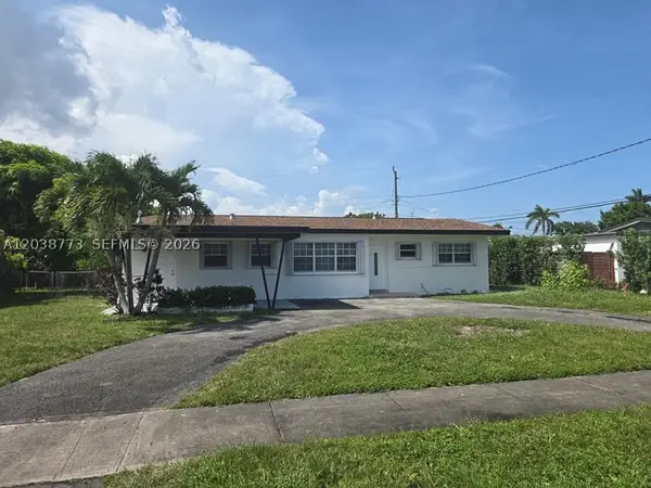 1805 NW 189th Ter, Miami Gardens, FL 33056