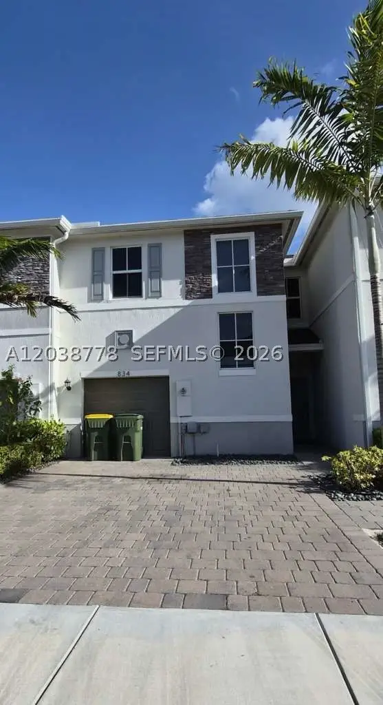 834 SE 16th Ct, Homestead, FL 33034 - #2