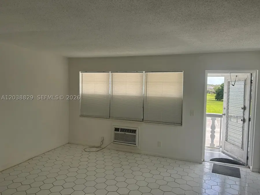 89 Berkshire D #89, West Palm Beach, FL 33417 - #3