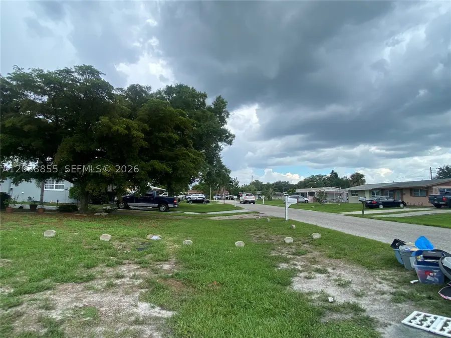 1111 N Vineyard St, Lehigh Acres, FL 33936 - #3