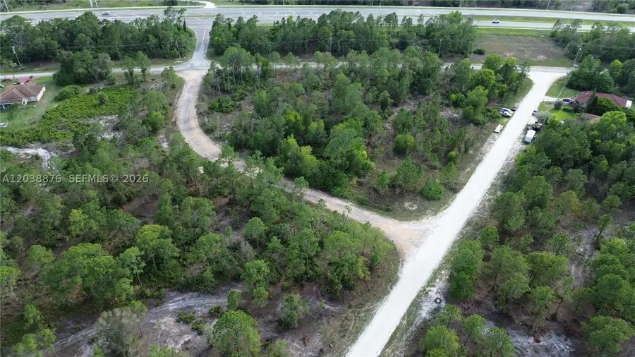 430 Scottsdale St., Lehigh Acres, FL 33974 - #3