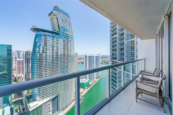 475 Brickell Ave #4315, Miami, FL 33131