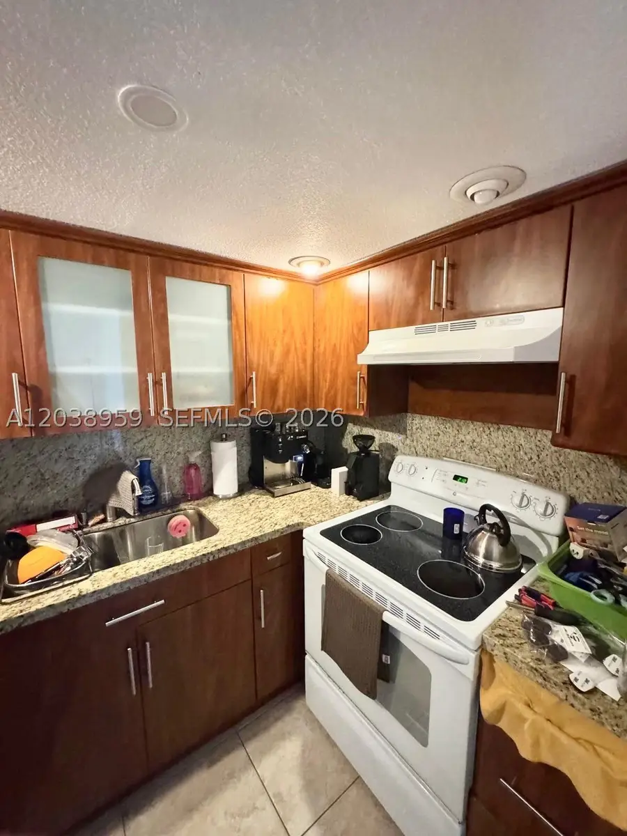 1100 Alton Rd #5D, Miami Beach, FL 33139 - #3